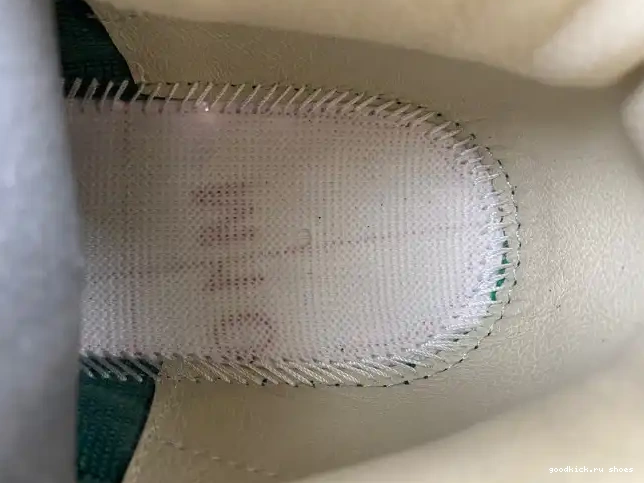Rep Nina Retro Jordan SP Chanel Bicoastal FZ7974-300 3 Abney 0416